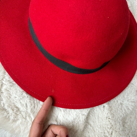 Vintage Liz Claiborne Felt Bowler Villager 100% Wool Hat Red - Picture 7 of 11